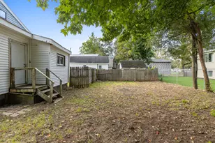11921 Roxbury Dr NE, Sparta, MI 49345 - Photo 19