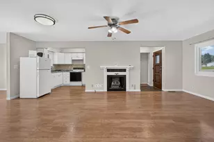 555 Norvell Beach Dr, Brooklyn, MI 49230 - Photo 9