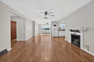 555 Norvell Beach Dr, Brooklyn, MI 49230 - Photo 7