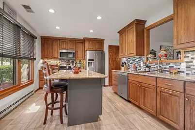 23905 Capital Avenue NE, Battle Creek, MI 49017 - Photo 3