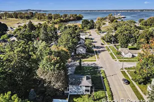 2169 McCracken St, Muskegon, MI 49441 - Photo 51