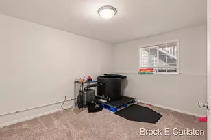 2169 McCracken St, Muskegon, MI 49441 - Photo 29
