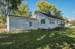 212 S 3rd Ave, Big Rapids, MI 49307 - Photo 25