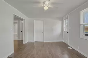 212 S 3rd Ave, Big Rapids, MI 49307 - Photo 9