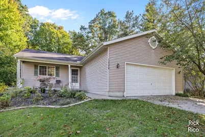 12378 Holmden Drive NE, Rockford, MI 49341 - Photo 1