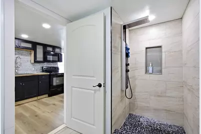 13886 McDougall, Hamtramck, MI 48212 - Photo 5