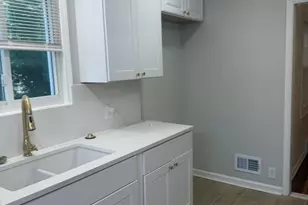 16930 Sorrento Ave, Detroit, MI 48235 - Photo 9