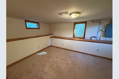 9660 Stadium Drive, Kalamazoo, MI 49009 - Photo 17