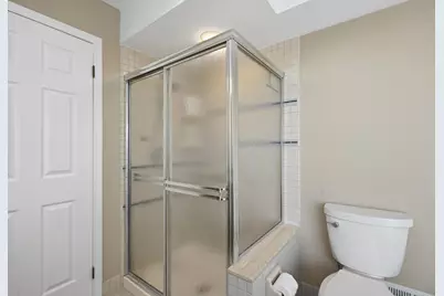 20027 Wayne Road, Livonia, MI 48152 - Photo 29