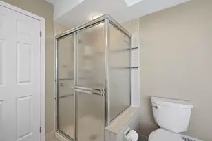 20027 Wayne Rd, Livonia, MI 48152 - Photo 29