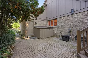 20027 Wayne Rd, Livonia, MI 48152 - Photo 47