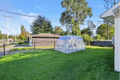 1011 Pearl Street, Benton Harbor, MI 49022 - Photo 25