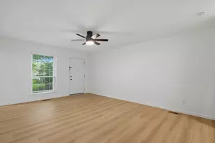 3034 Forest Creek Ct, Ann Arbor, MI 48108 - Photo 7