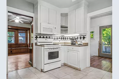 208 Walnut Street, Alma, MI 48801 - Photo 11