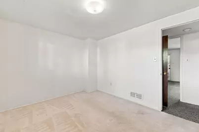 30073 Wicklow Road, Farmington Hills, MI 48334 - Photo 23
