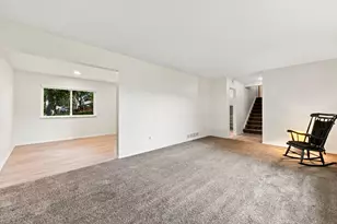 30073 Wicklow Rd, Farmington Hills, MI 48334 - Photo 9