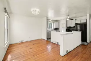 20290 Woodmont St, Harper Woods, MI 48225 - Photo 15