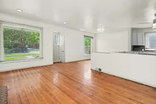 20290 Woodmont St, Harper Woods, MI 48225 - Photo 13