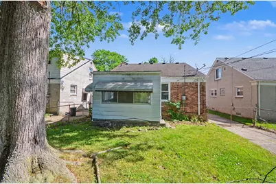 20290 Woodmont Street, Harper Woods, MI 48225 - Photo 27