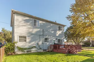 32237 Parkwood St, Westland, MI 48186 - Photo 11