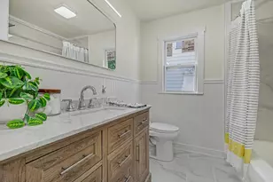 39 Celia St SW, Wyoming, MI 49548 - Photo 15