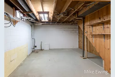 360 W 32nd Street, Holland, MI 49423 - Photo 13