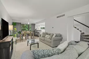 236 Falkirk Ct, Kalamazoo, MI 49006 - Photo 7