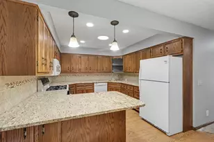 6678 N Wentward Ct, Hudsonville, MI 49426 - Photo 5