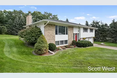 1645 Waldorf Street NW, Grand Rapids, MI 49544 - Photo 3