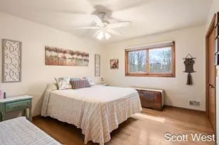 1645 Waldorf St NW, Grand Rapids, MI 49544 - Photo 19