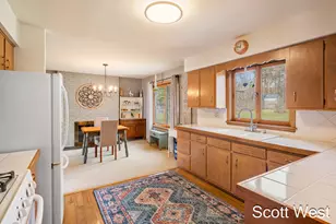 1645 Waldorf St NW, Grand Rapids, MI 49544 - Photo 17