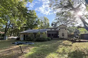 360 N Maple St, Saugatuck, MI 49453 - Photo 5