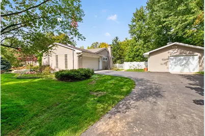 8515 Acorne Avenue, Milan, MI 48160 - Photo 9