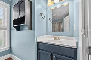 84 West St, Battle Creek, MI 49037 - Photo 17