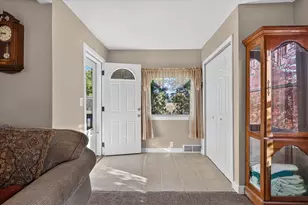 1617 W Division St, Cadillac, MI 49601 - Photo 7