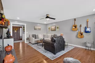 9720 Queens Dr, Manchester, MI 48158 - Photo 15