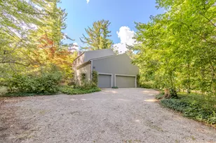 344 Rock Creek Ct, Ann Arbor, MI 48104 - Photo 11