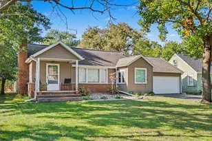 415 Douglas Dr, Decatur, MI 49045 - Photo 3