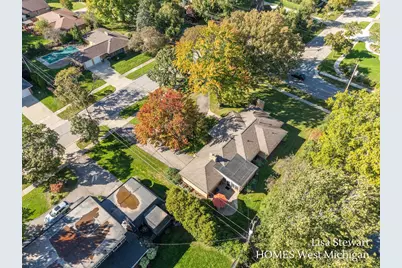 1410 Woodcliff Drive SE, East Grand Rapids, MI 49506 - Photo 55