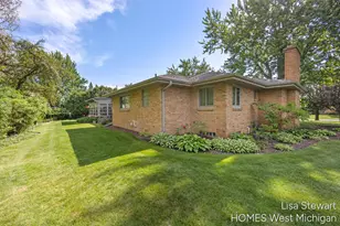 1410 Woodcliff Dr SE, East Grand Rapids, MI 49506 - Photo 47