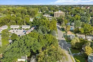 657 Lydia St NE, Grand Rapids, MI 49503 - Photo 33
