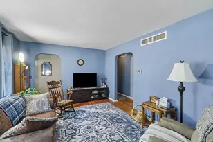 14 Thornapple Dr, Battle Creek, MI 49015 - Photo 5
