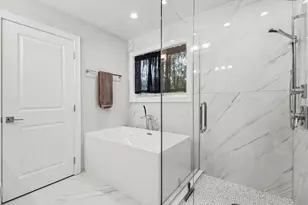 1320 Parkway St, Waterford, MI 48328 - Photo 17