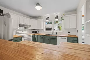 408 Charles St, Ypsilanti, MI 48198 - Photo 11