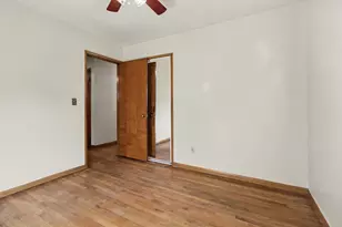 211 Emerson Ave, Ypsilanti, MI 48198 - Photo 25