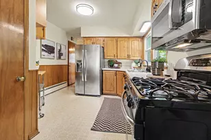 211 Emerson Ave, Ypsilanti, MI 48198 - Photo 13