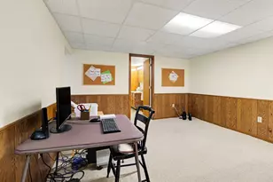 9885 Milburn St, Livonia, MI 48150 - Photo 13