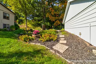 3745 Algansee Dr NE, Grand Rapids, MI 49525 - Photo 43