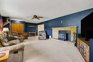 9410 N Branch Rd, Watervliet, MI 49098 - Photo 7