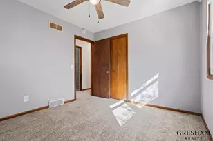 309 E 12th St, Holland, MI 49423 - Photo 17